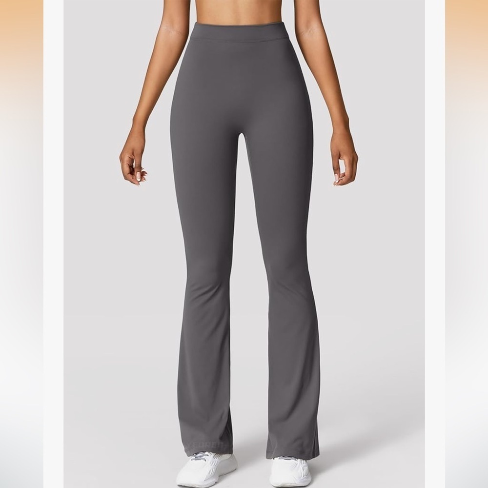 Women's Gray Flared leggings casual loungewear activewear NWOT Size Small